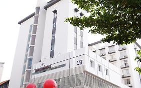 The Hub Hotel - Airport